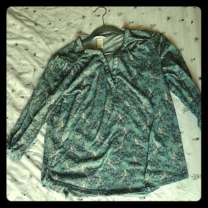 Womens v neck dress shirt